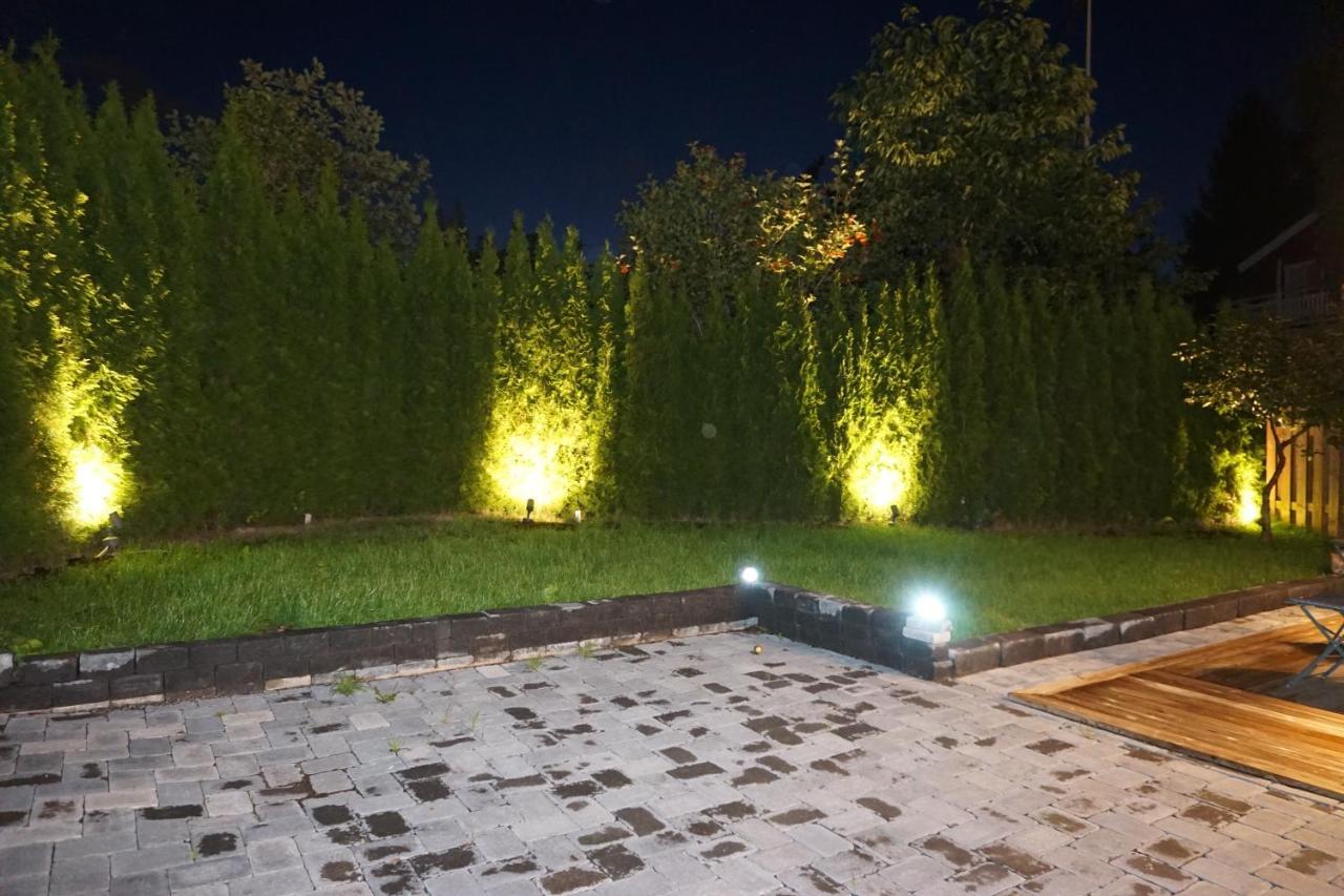 Fresh Happy Little House, 35 M2 In Taeby Apartment Stockholm Ngoại thất bức ảnh